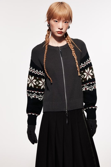 OEM ODM Women’s Nordic Pattern Zip-Up Knit Cardigan – Dark Charcoal
