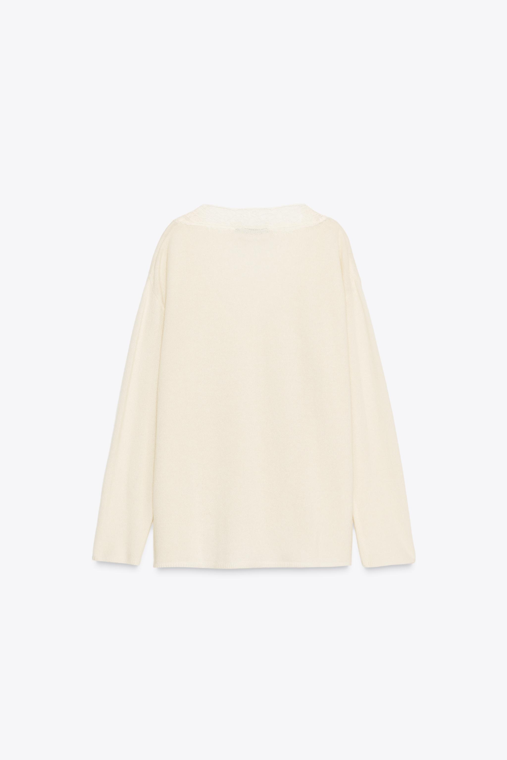 Customized Women’s Oversized V-Neck Sweater with Lace Trim – Cream Knit