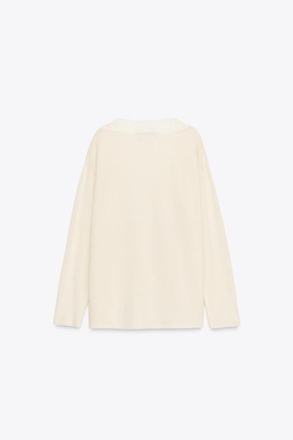 Customized Women’s Oversized V-Neck Sweater with Lace Trim – Cream Knit