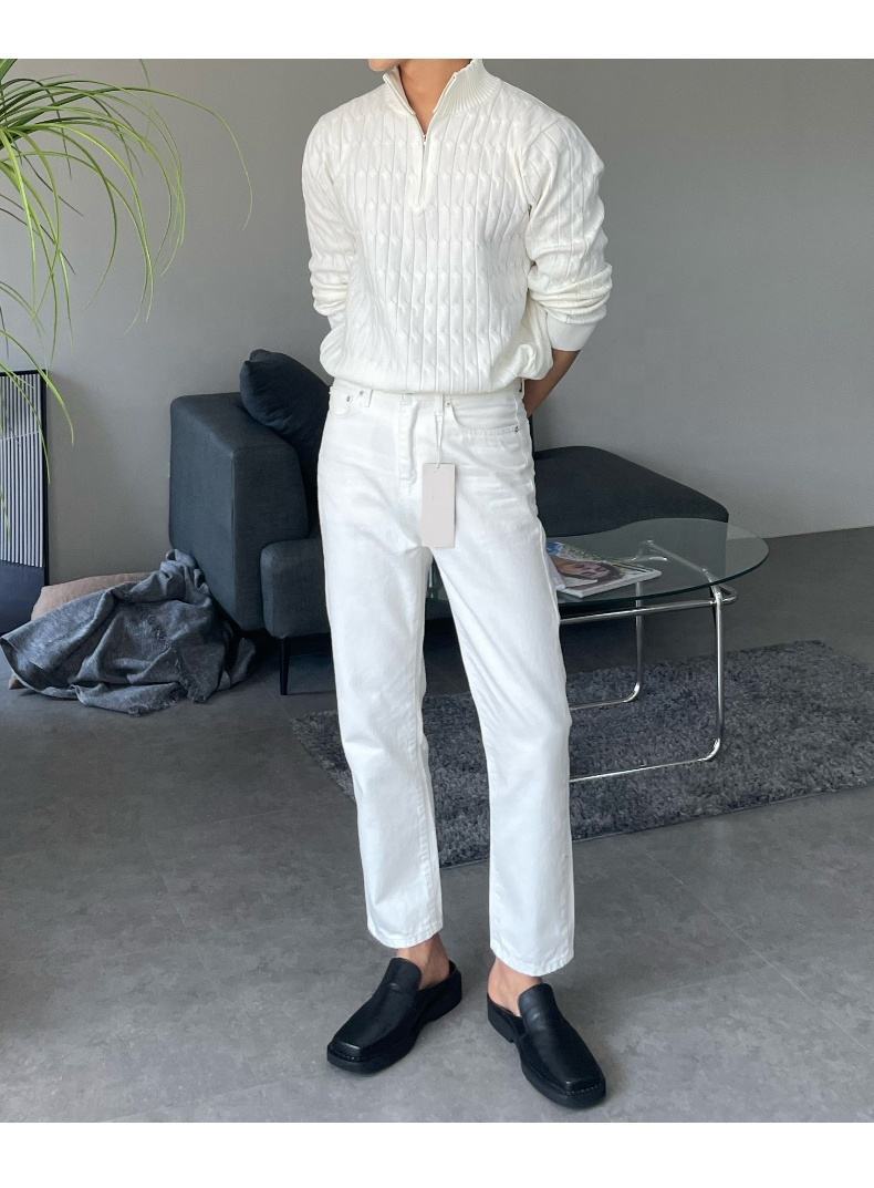 Customized Men’s White Half-Zip Cable Knit Sweater – Modern Slim Fit Pullover