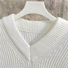 OEM ODM Men’s Beige Knitted Sleeveless Sweater Vest – V-Neck Casual Pullover