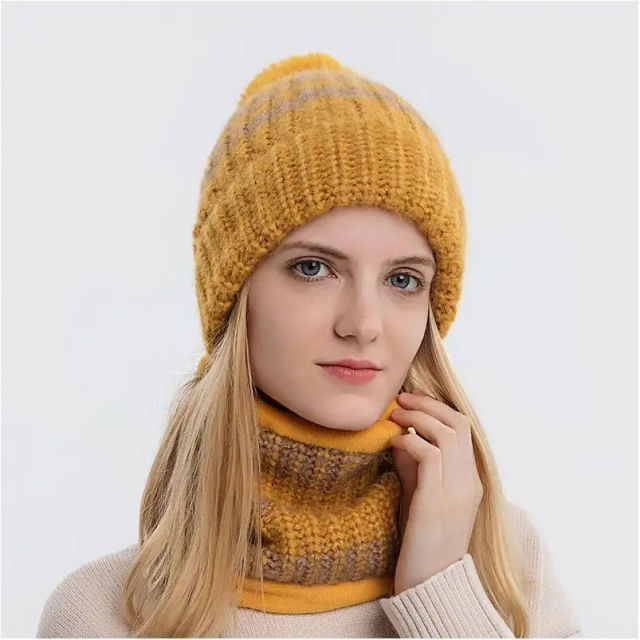 Made-to-order Pink Pom-Pom Knit Beanie Hat