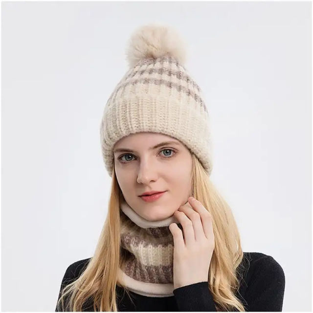 Made-to-order Pink Pom-Pom Knit Beanie Hat