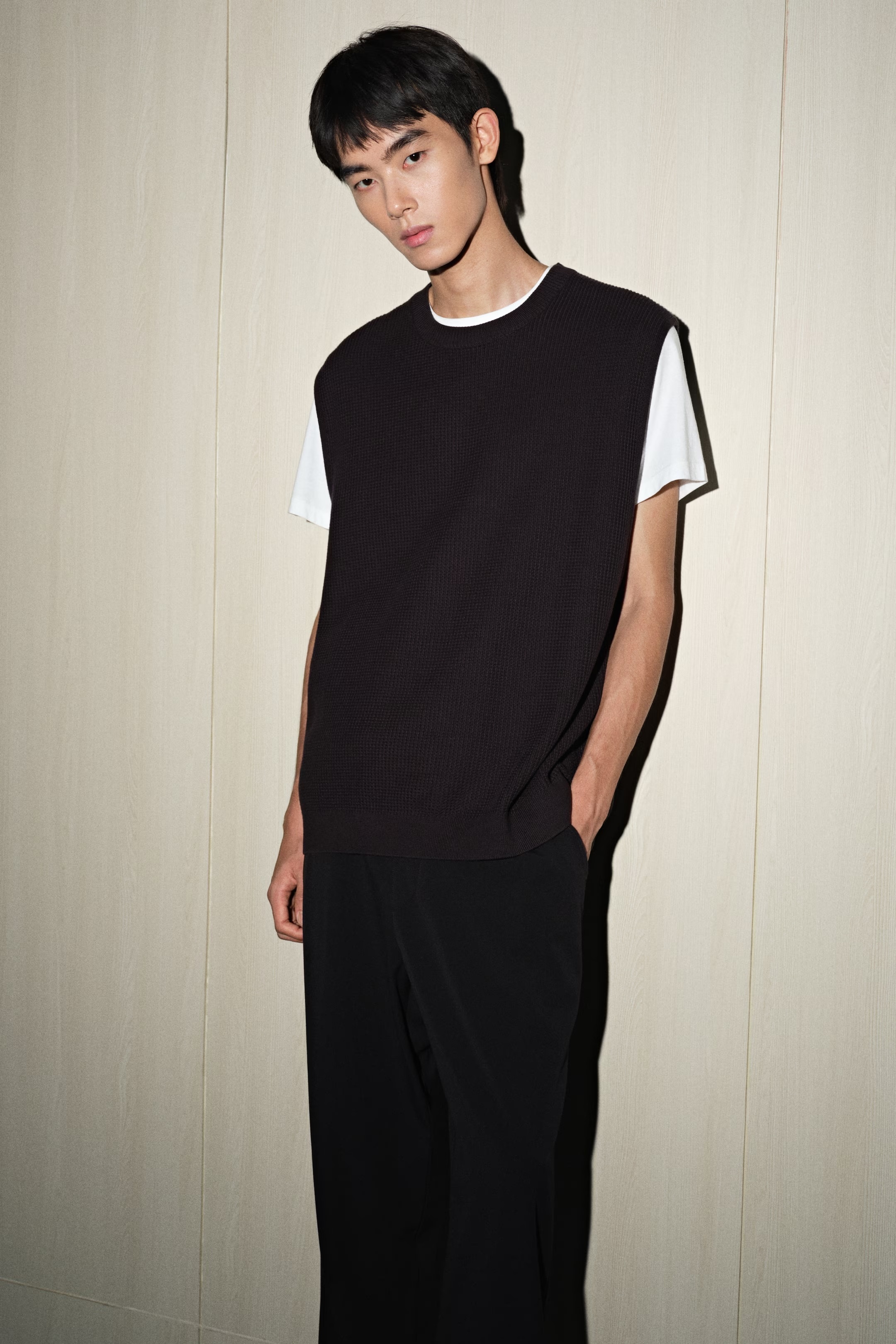 Wholesale Men's Casual Layered Knit Vest Set
