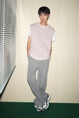 Wholesale Men's Casual Layered Knit Vest Set