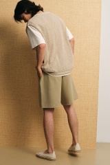 OEM ODM Men's Lightweight Mesh Knit Vest with Shorts