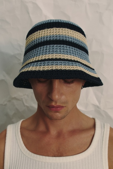 Factory Direct Unisex Striped Crochet Bucket Hat