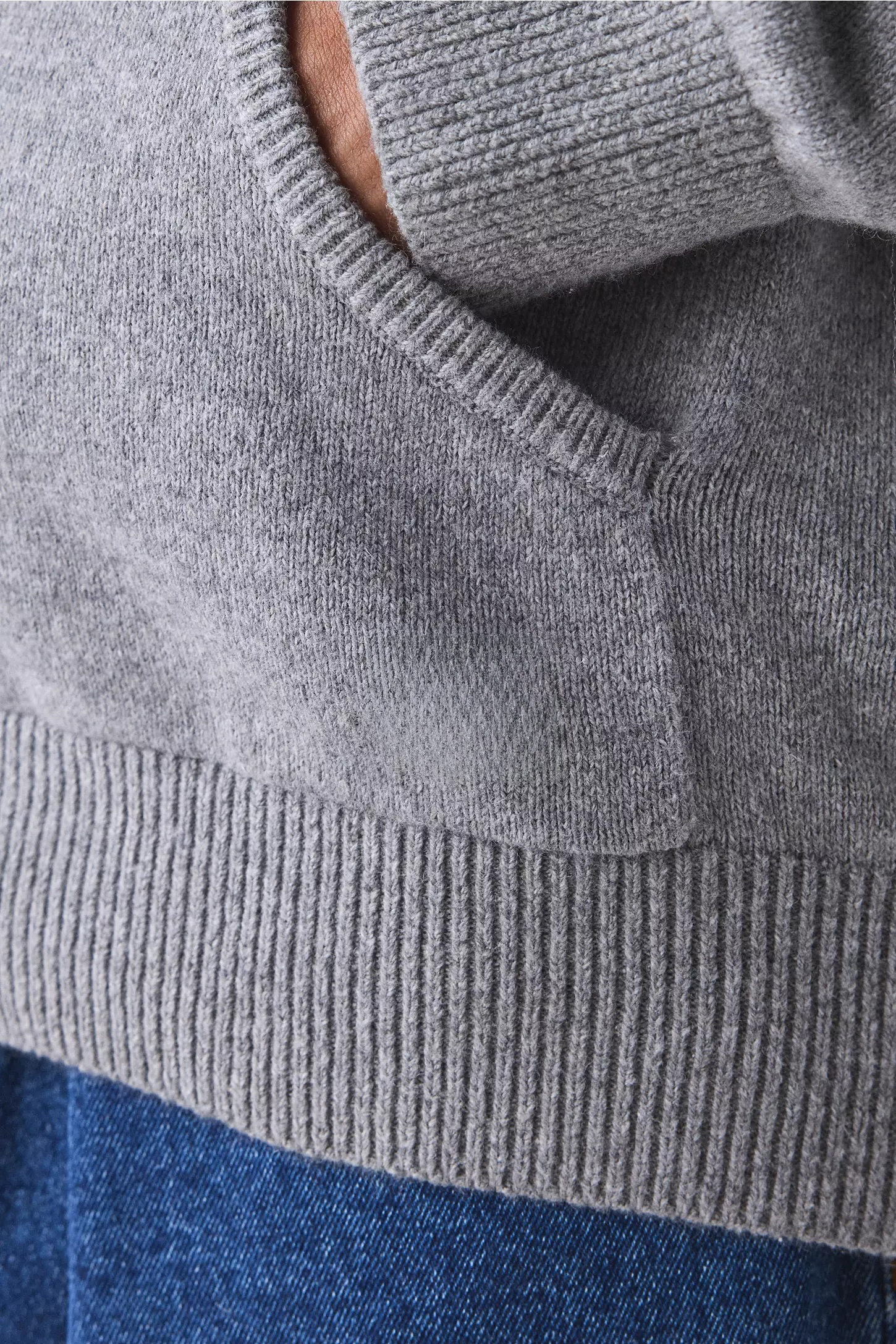 Whoelsale Men’s Knit Pullover Hoodie with Button Neckline – Heather Grey