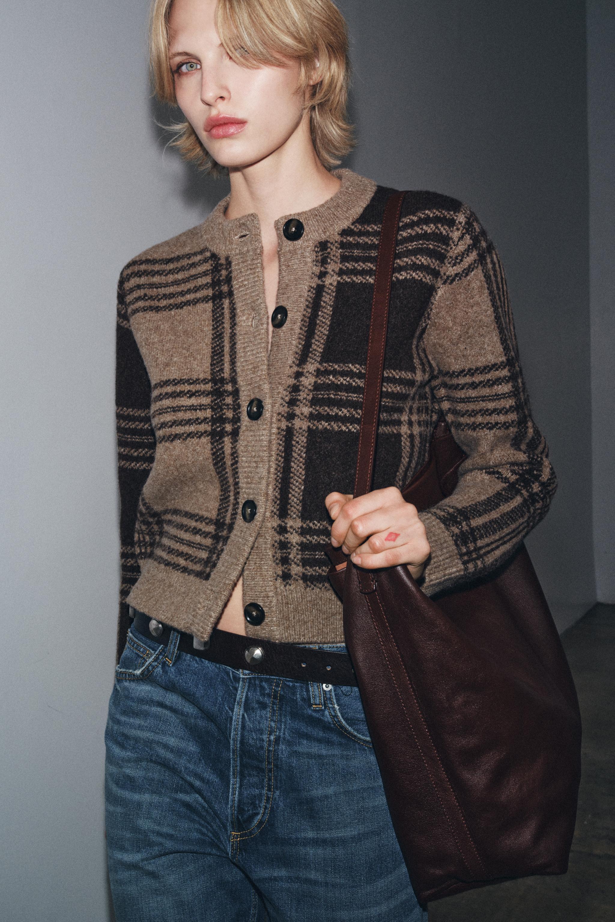 Custom Design Chic Plaid Button-Down Cardigan for Women – Cozy and Stylish Fall Sweater