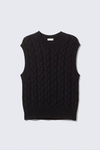 Made-to-order Black Cable-Knit Sleeveless Sweater
