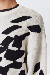 Factory Direct Black and White Geometric Pattern Sweater