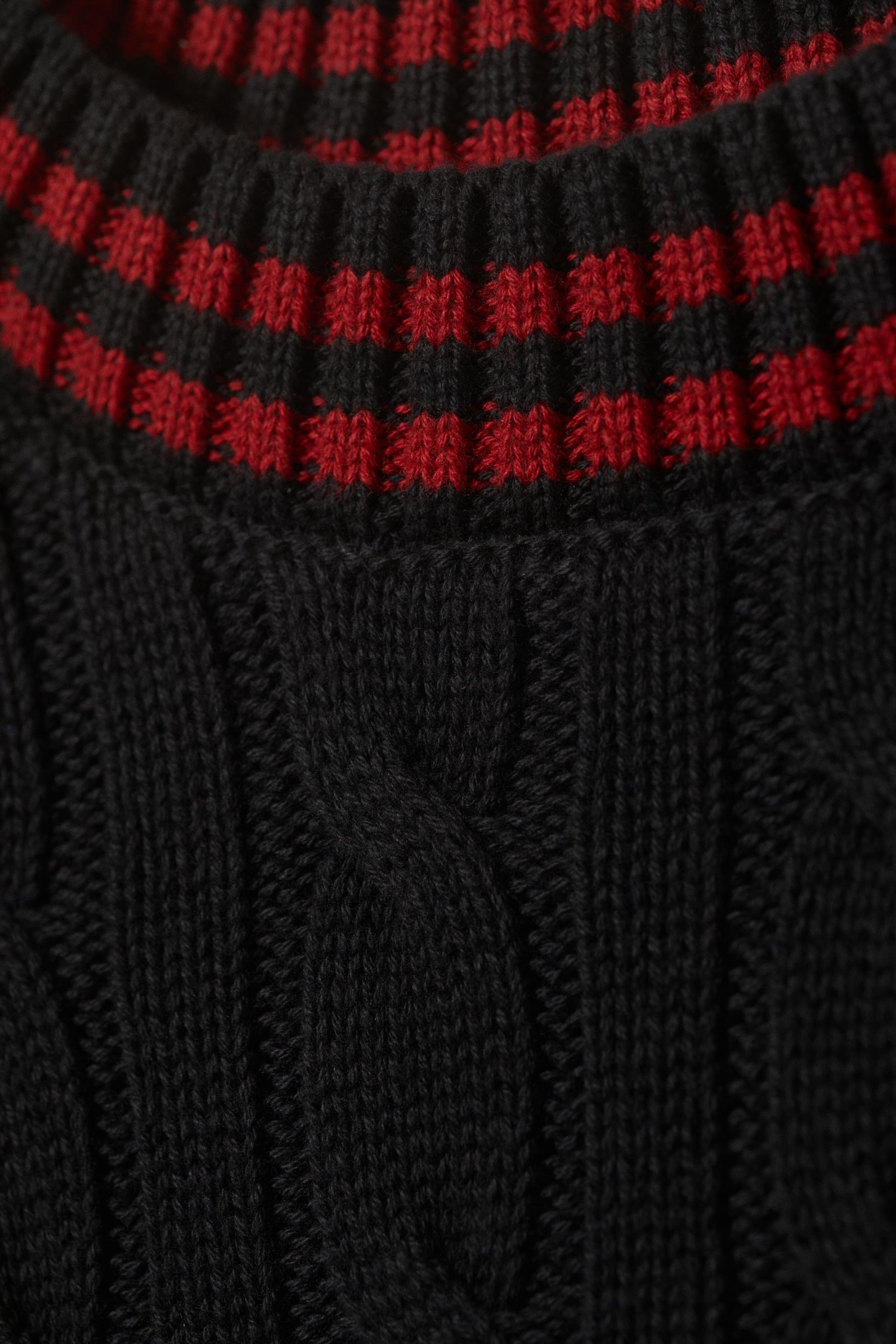Made-to-order Black Cable-Knit Sweater with Red Striped Collar