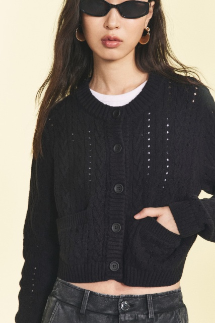 Factory Direct Women’s Black and White Striped Cropped Cardigan