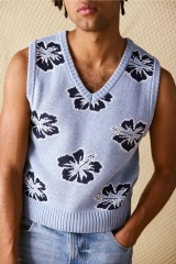 Personalized Hibiscus Knit V-Neck Vest - Sky Blue