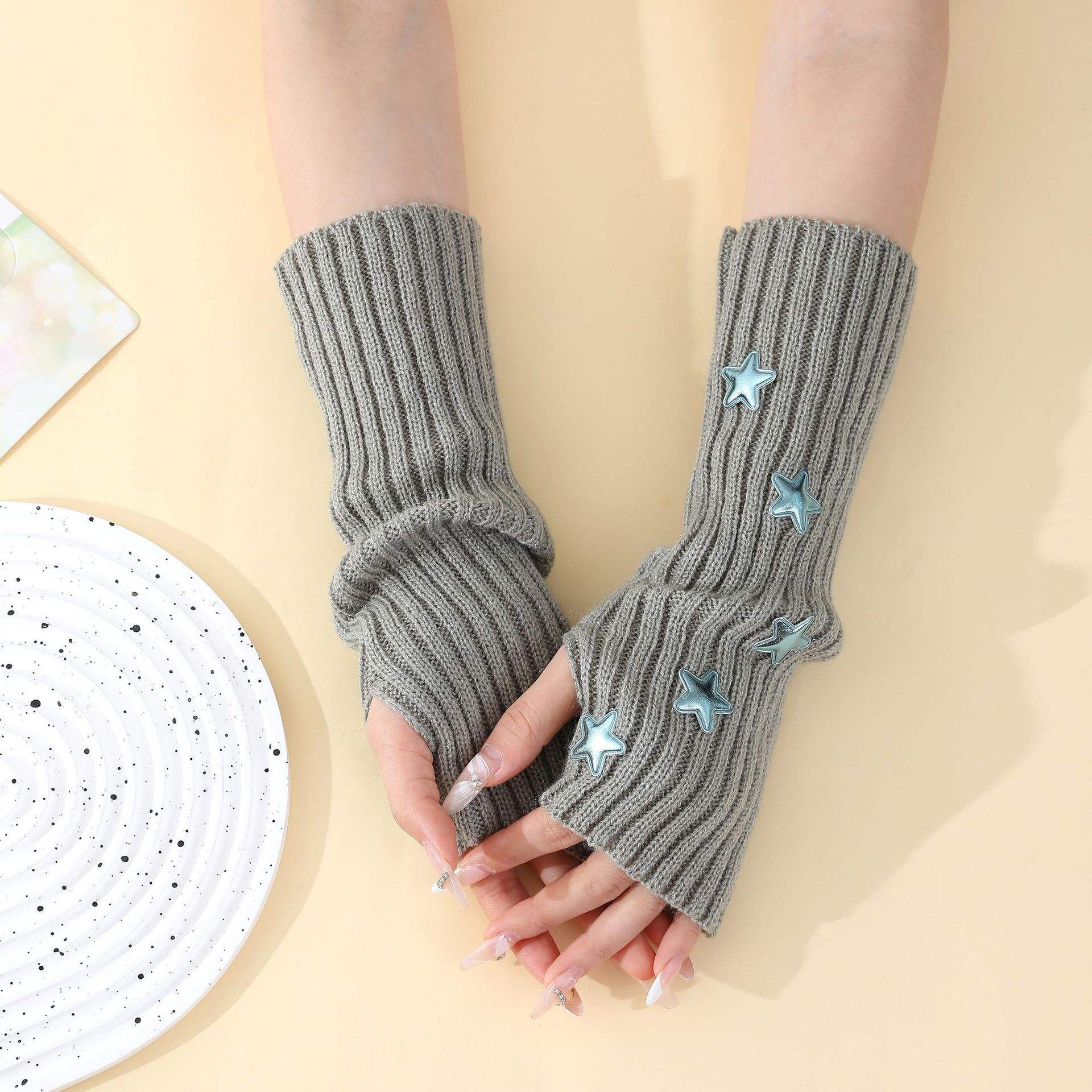 Wholesale Star Embellished White Fingerless Gloves