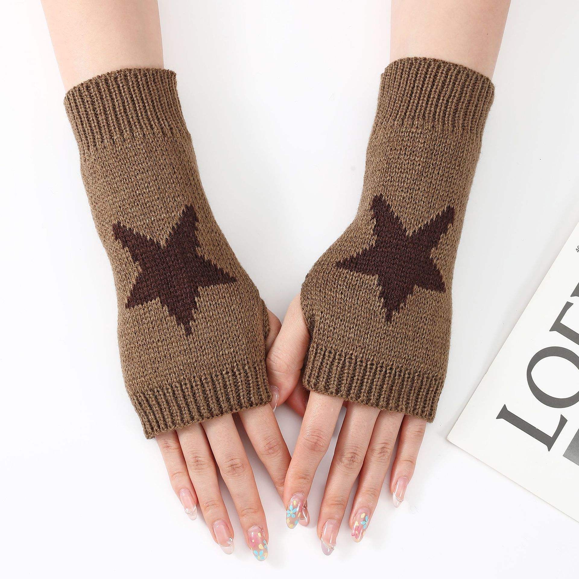 Factory Direct Star Pattern Brown Fingerless Gloves