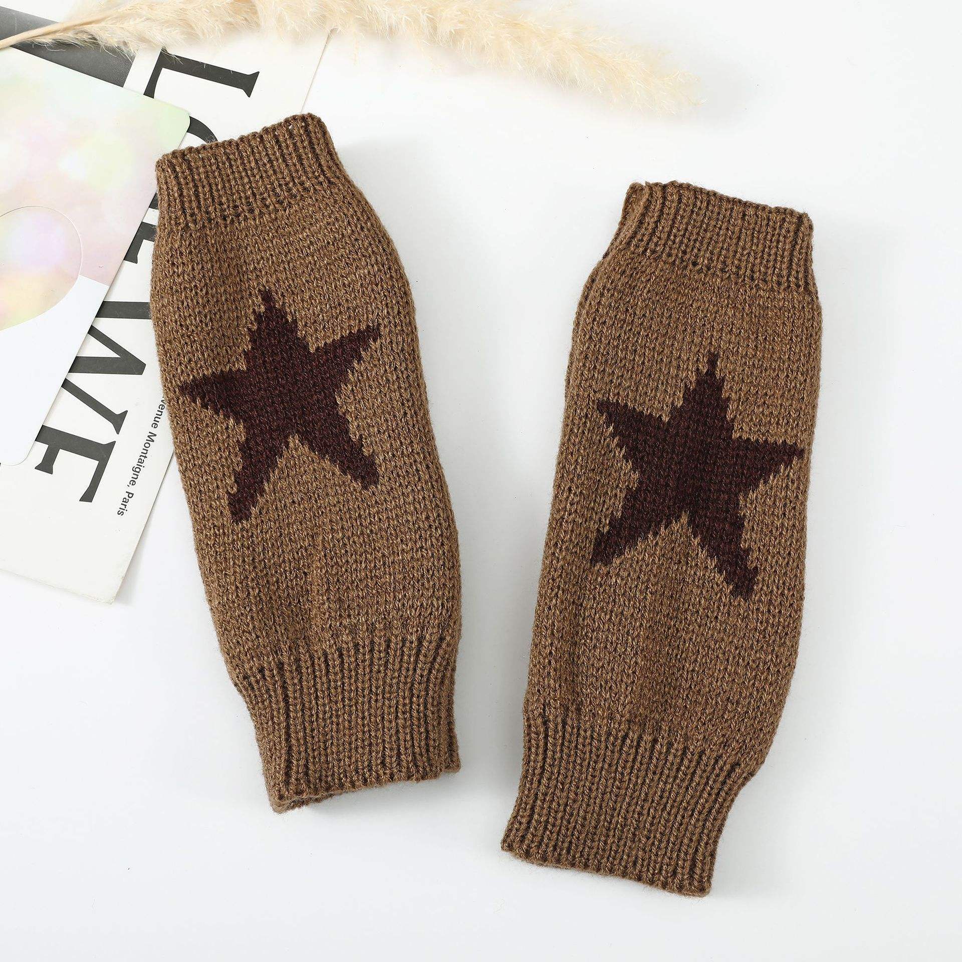 Factory Direct Star Pattern Brown Fingerless Gloves