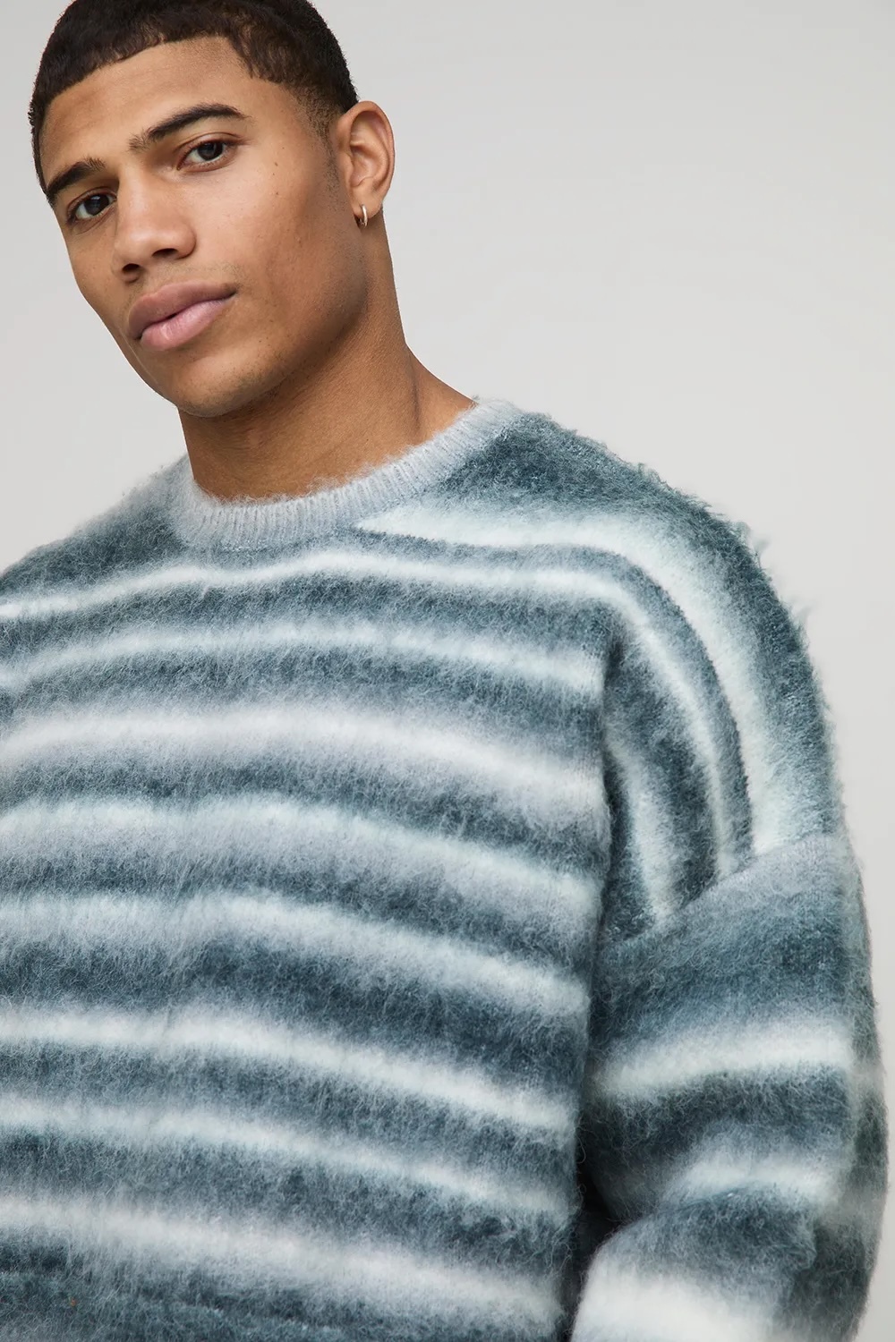 Men’s Fuzzy Striped Sweater – Blue & White Gradient
