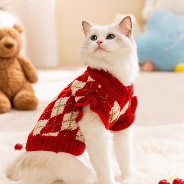 OEM ODM Red Argyle Pet Sweater with Cherry Embroidery