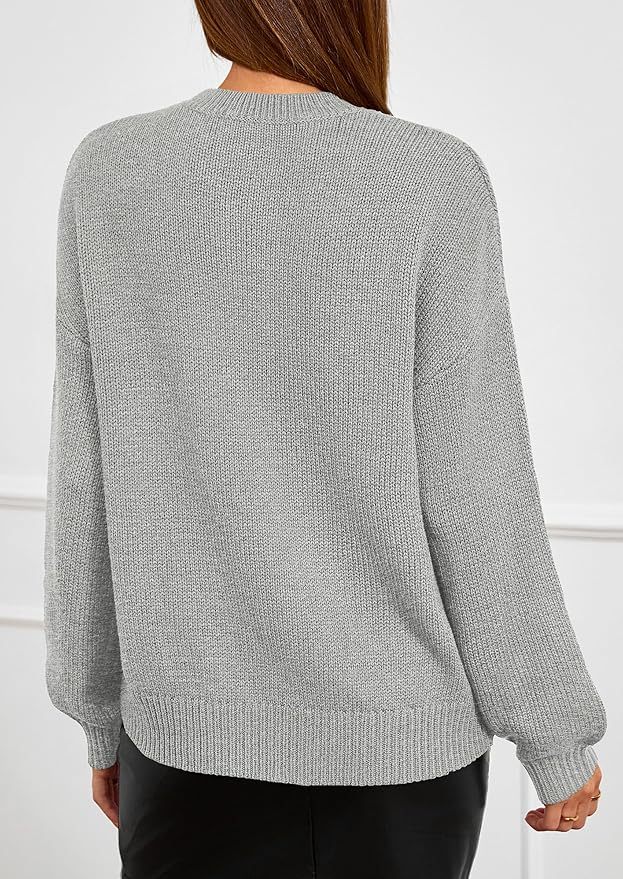 Made-to-order Women’s Gray Chunky Knit Sweater with 3D Floral Design – Cozy Winter Pullover
