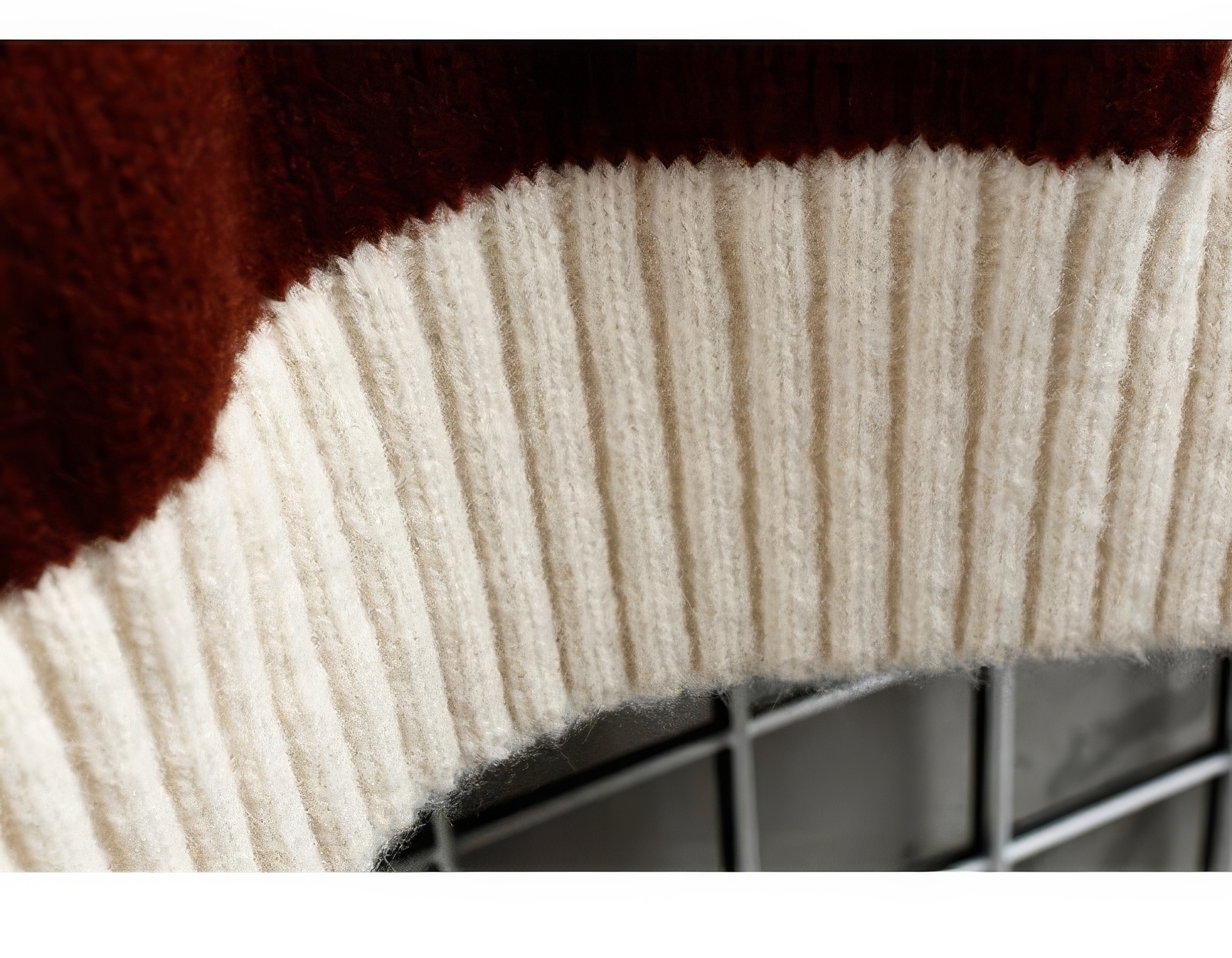 OEM ODM Women'  s Men’s Color Block Chunky Knit Sweater with Turtleneck – Cozy & Stylish Winter Pullover