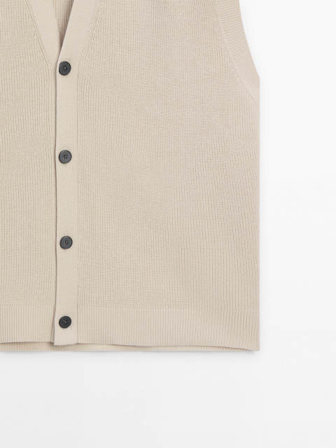 Customized Men's Beige Knit Sleeveless Cardigan