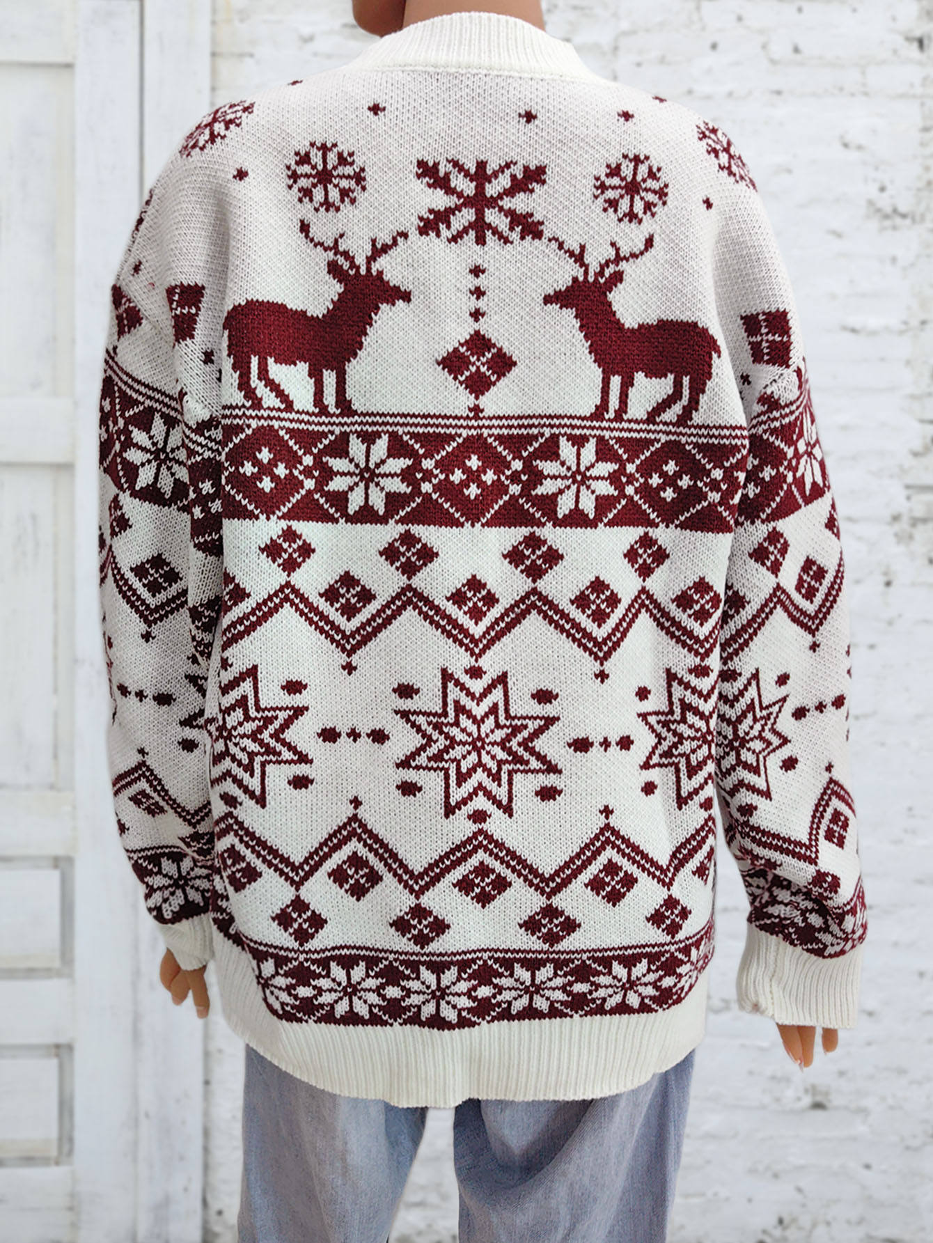 Wholesale Burgundy Reindeer & Snowflake Pattern Christmas Sweater