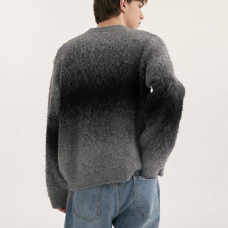OEM ODM Men’s Gradient Fuzzy Sweater