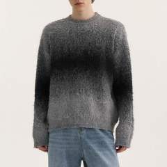 OEM ODM Men’s Gradient Fuzzy Sweater