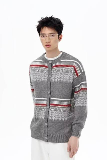 Personalized Men's Grey Cardigan with Fair Isle Knit Pattern
