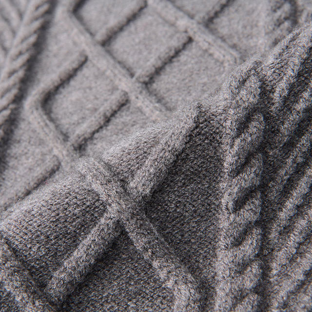 Wholesale Classic Cable Knit V-Neck Sweater Vest