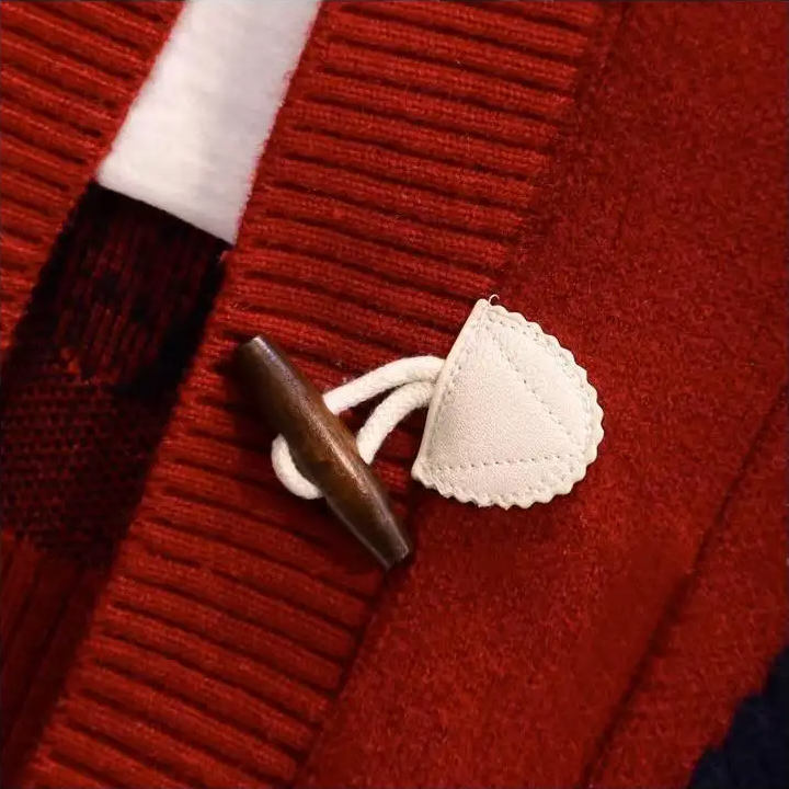 OEM ODM Women's Red Graphic Knit Cardigan with Colorful Letter Embellishments