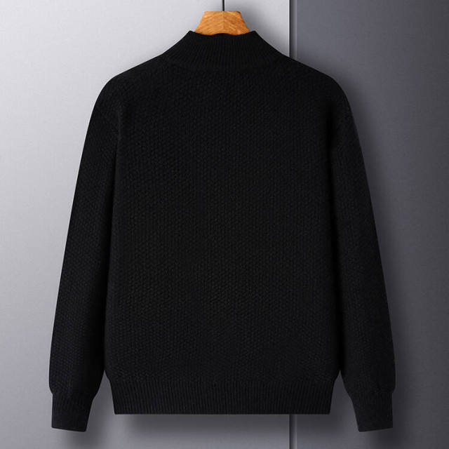 Factory Direct Cable Knit Cardigan with Button Front and Pockets – Cozy Fall & Winter Sweater