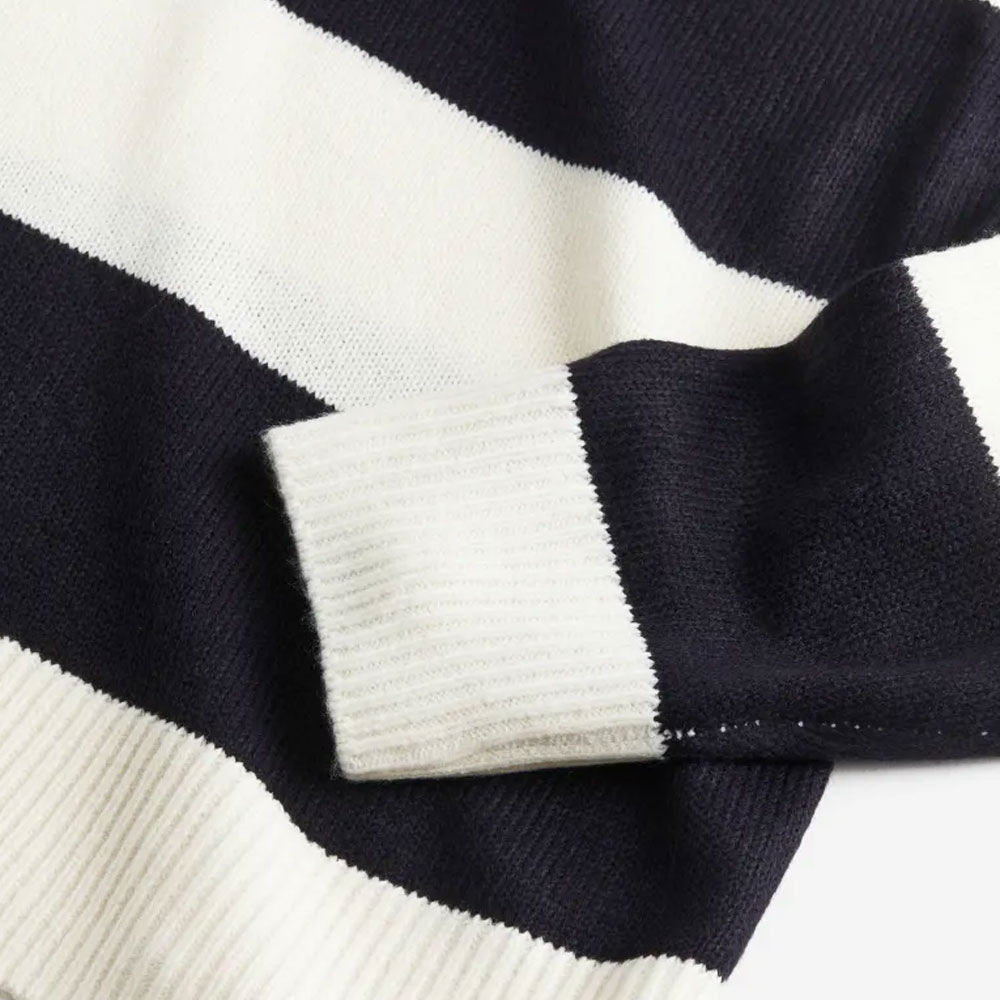 Personalized Women’s Oversized Wide-Stripe Knit Sweater