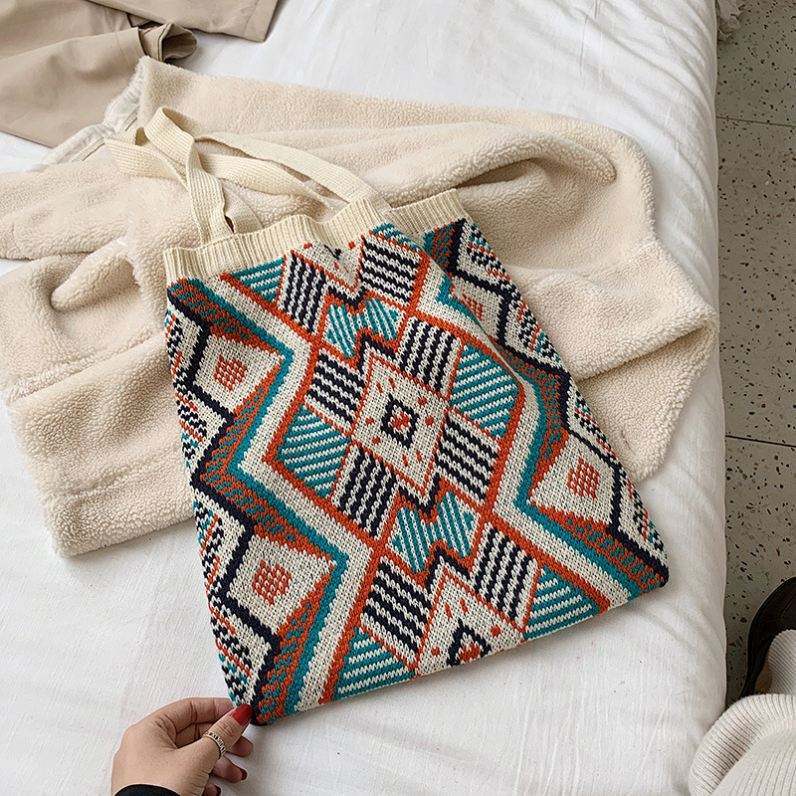 | Custom OEM/ODM Bohemian Geometric Knit Tote Bag – Large-Capacity Ethnic Pattern Shoulder Bag | Handmade-Style Woven Travel Bag