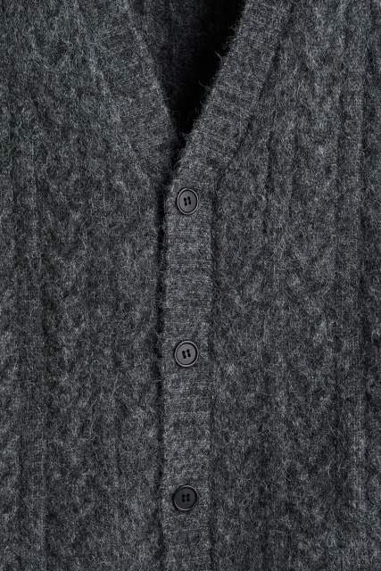 OEM ODM Personalized Men’s Soft Textured Button-Up Knit Vest