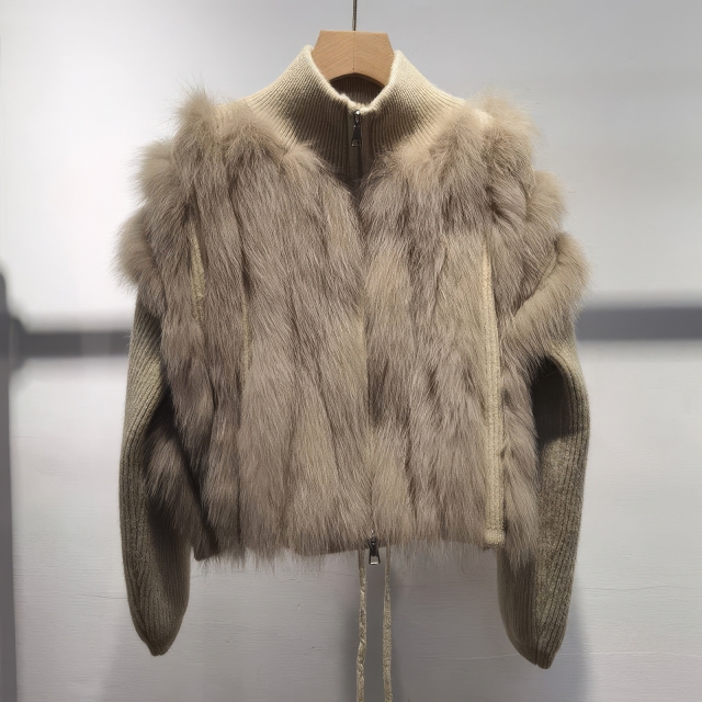 OEM ODM Women’s Luxury Faux Fur Knit Jacket – Zip-Up Short Winter Coat