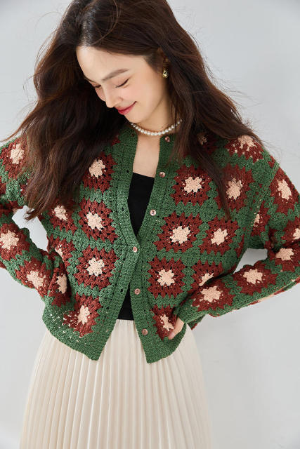 customized Women’s Vintage Granny Square Crochet Cardigan – Green Floral Button-Up Knit Sweater