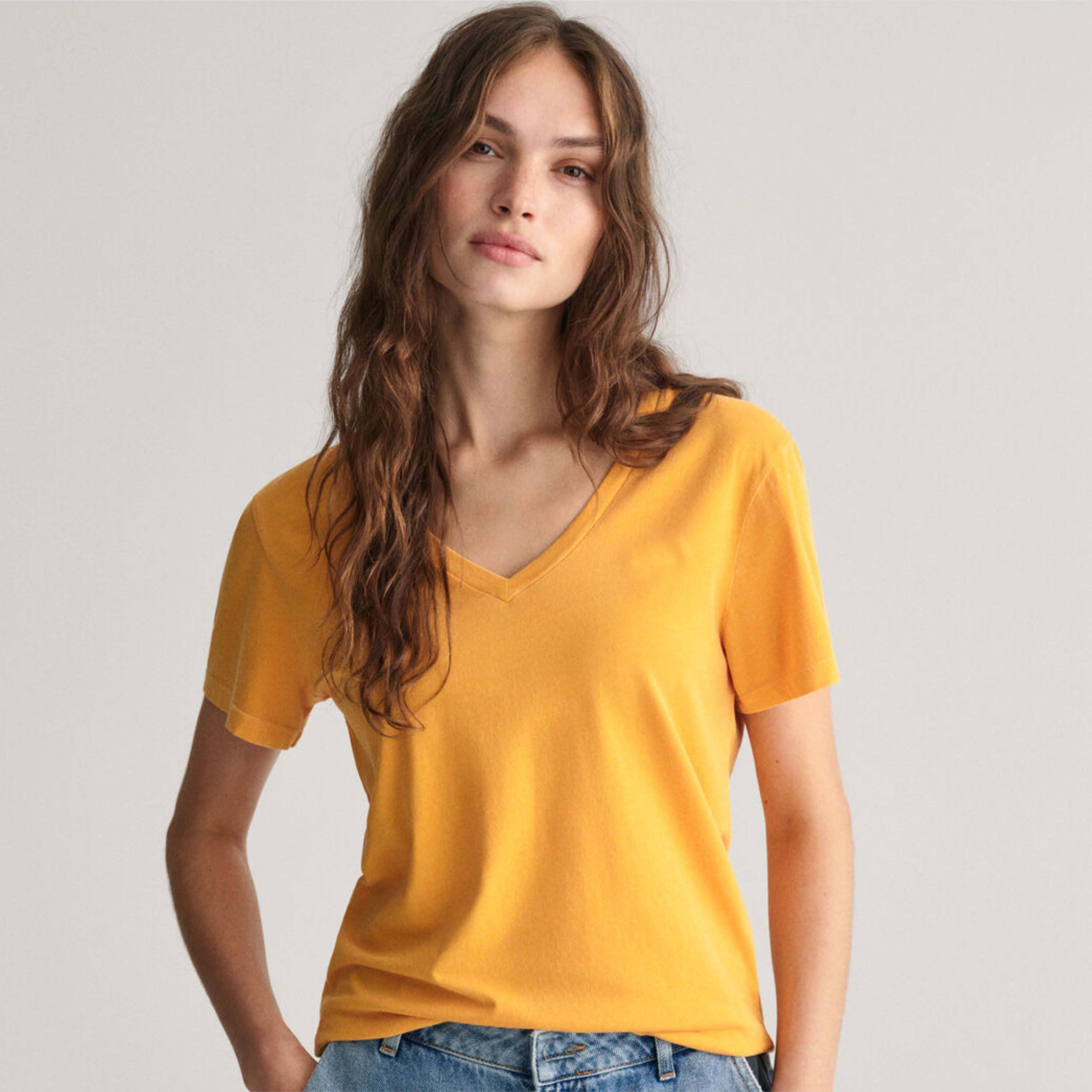 customized Women’s Classic V-Neck Short Sleeve T-Shirt – Soft Solid Color Casual Tee