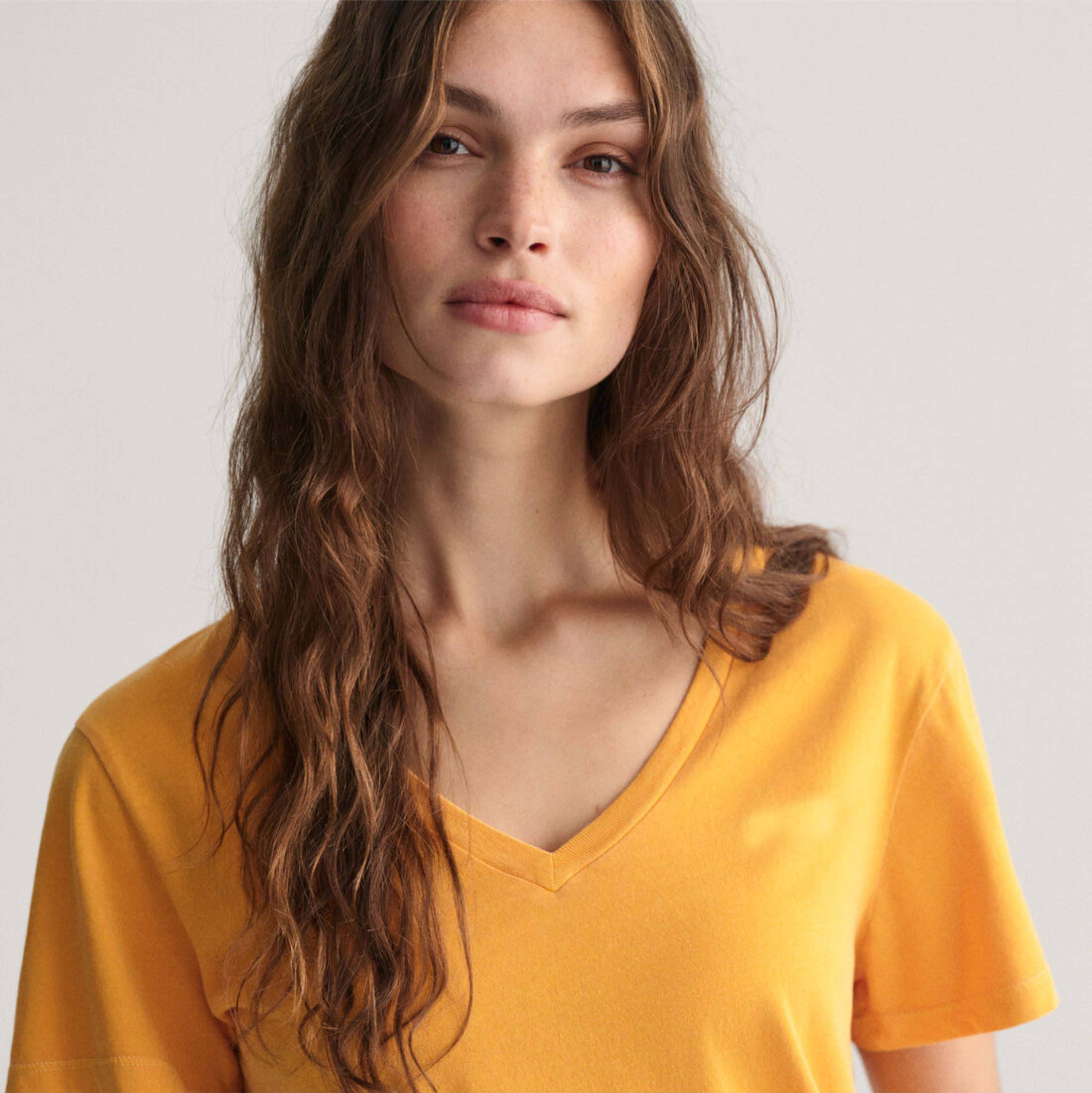 customized Women’s Classic V-Neck Short Sleeve T-Shirt – Soft Solid Color Casual Tee