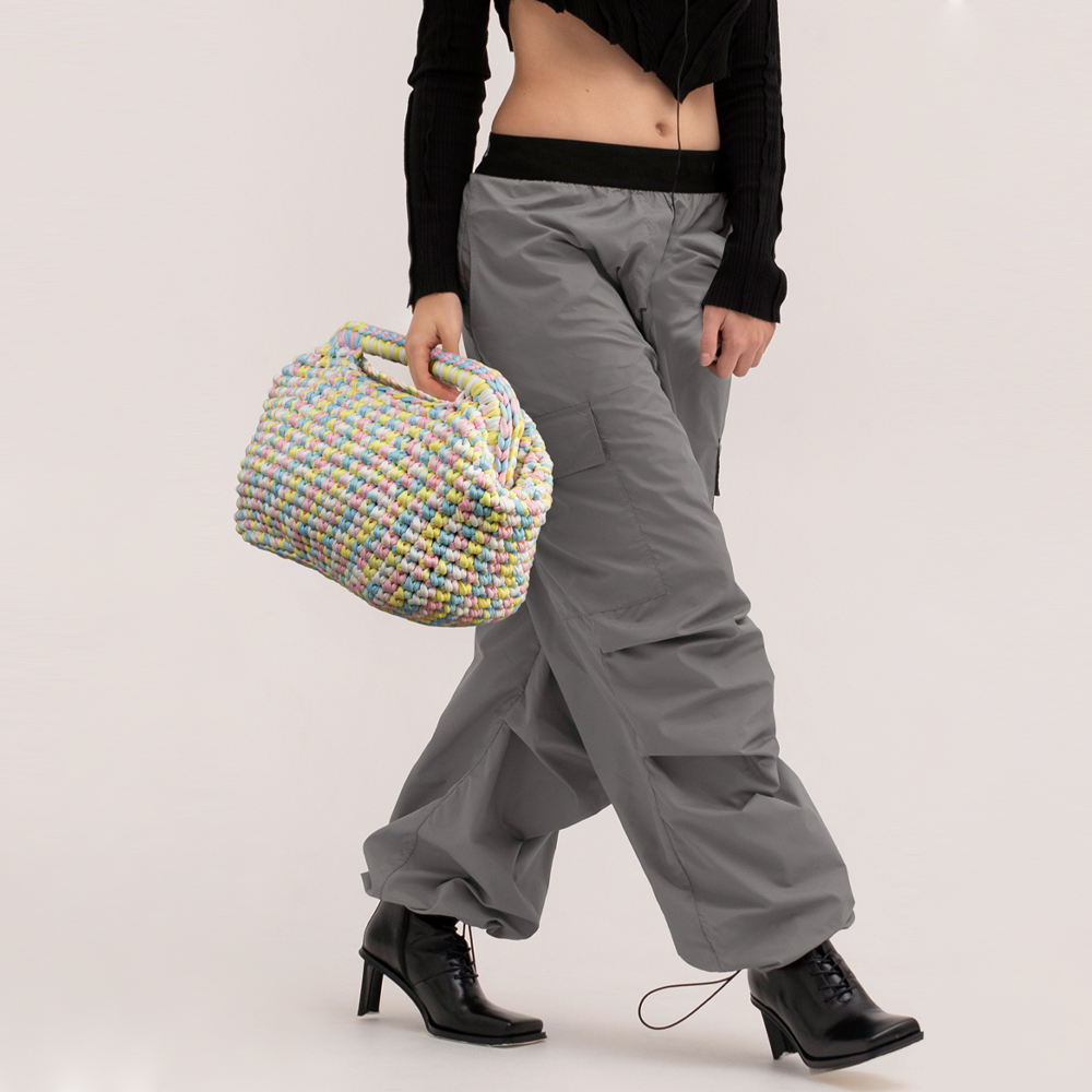 customized Women’s Handwoven Multicolor Knit Tote Bag – Soft Yarn Carryall Handbag