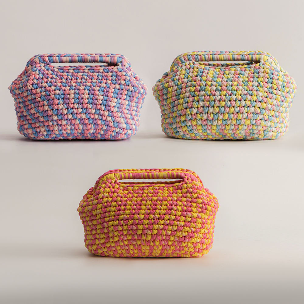 customized Women’s Handwoven Multicolor Knit Tote Bag – Soft Yarn Carryall Handbag