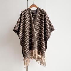 customized Women’s Vintage Horse Pattern Fringed Shawl Cape – Women’s Knit Wrap Poncho