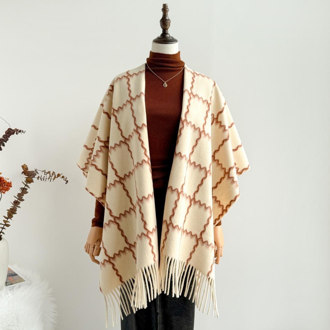 customized Women’s Vintage Horse Pattern Fringed Shawl Cape – Women’s Knit Wrap Poncho