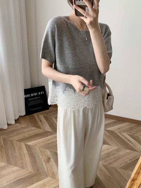 customized Women’s Women’s Ivory Knit Lace Hem Short Sleeve Top