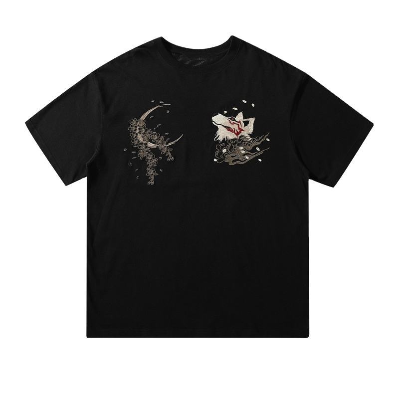customized Women’s Unisex Black Artistic Embroidered Short Sleeve T-Shirt – Moon & Fox Motif