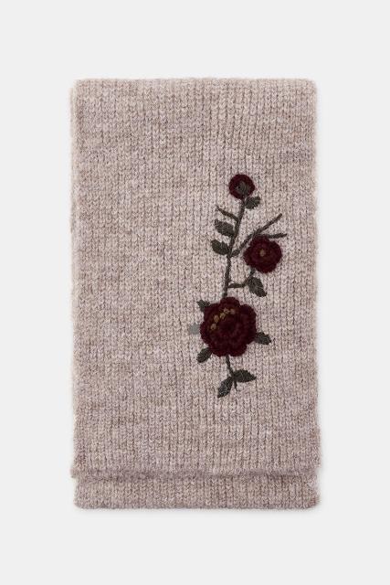 customized Floral Embroidered Knit Scarf & Beanie Set – Soft Beige with Burgundy Flowers