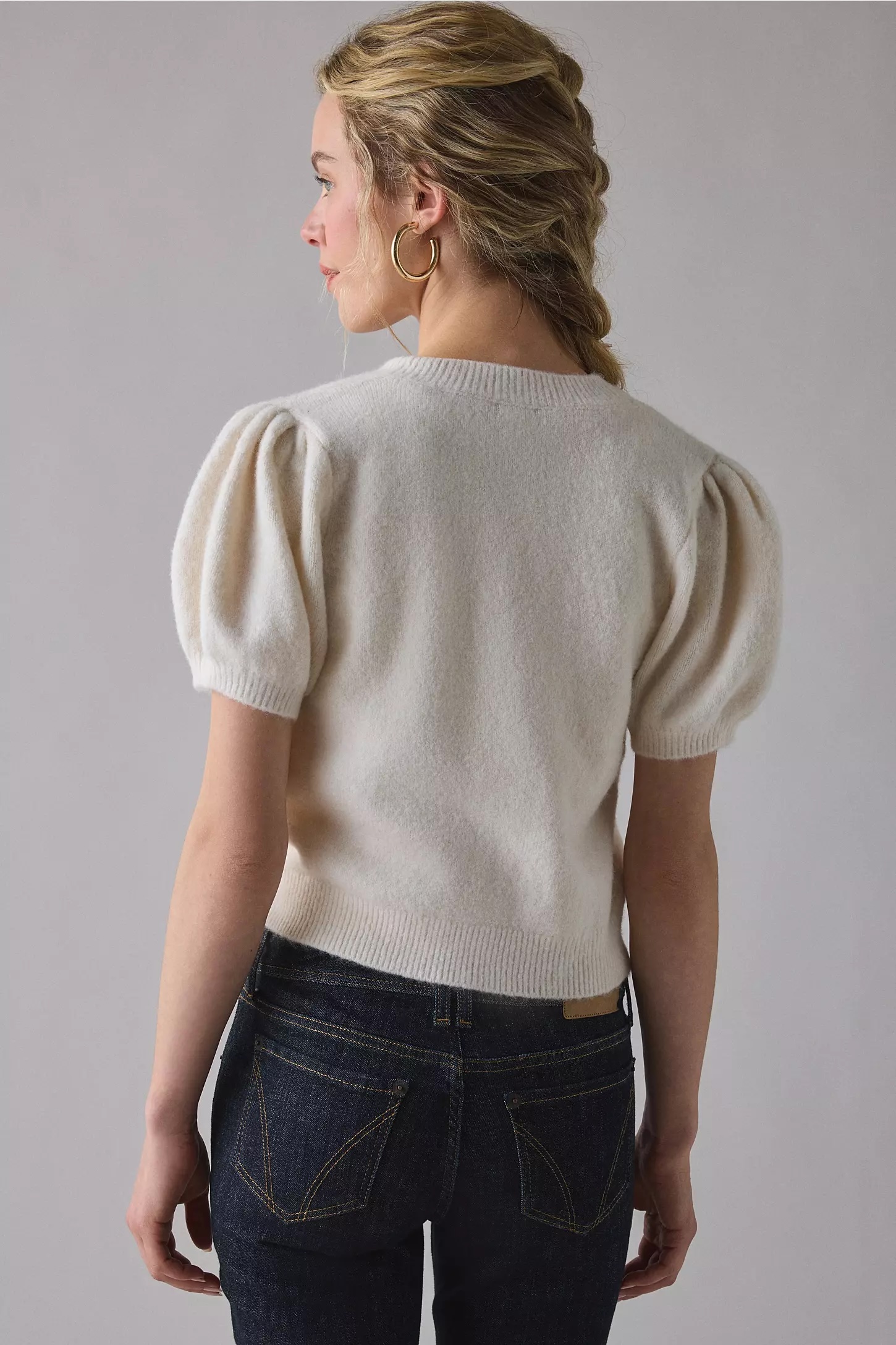 Wholesale Women’s Cream Short Sleeve Knit Cardigan – Soft Button-Front Cropped Sweater Top