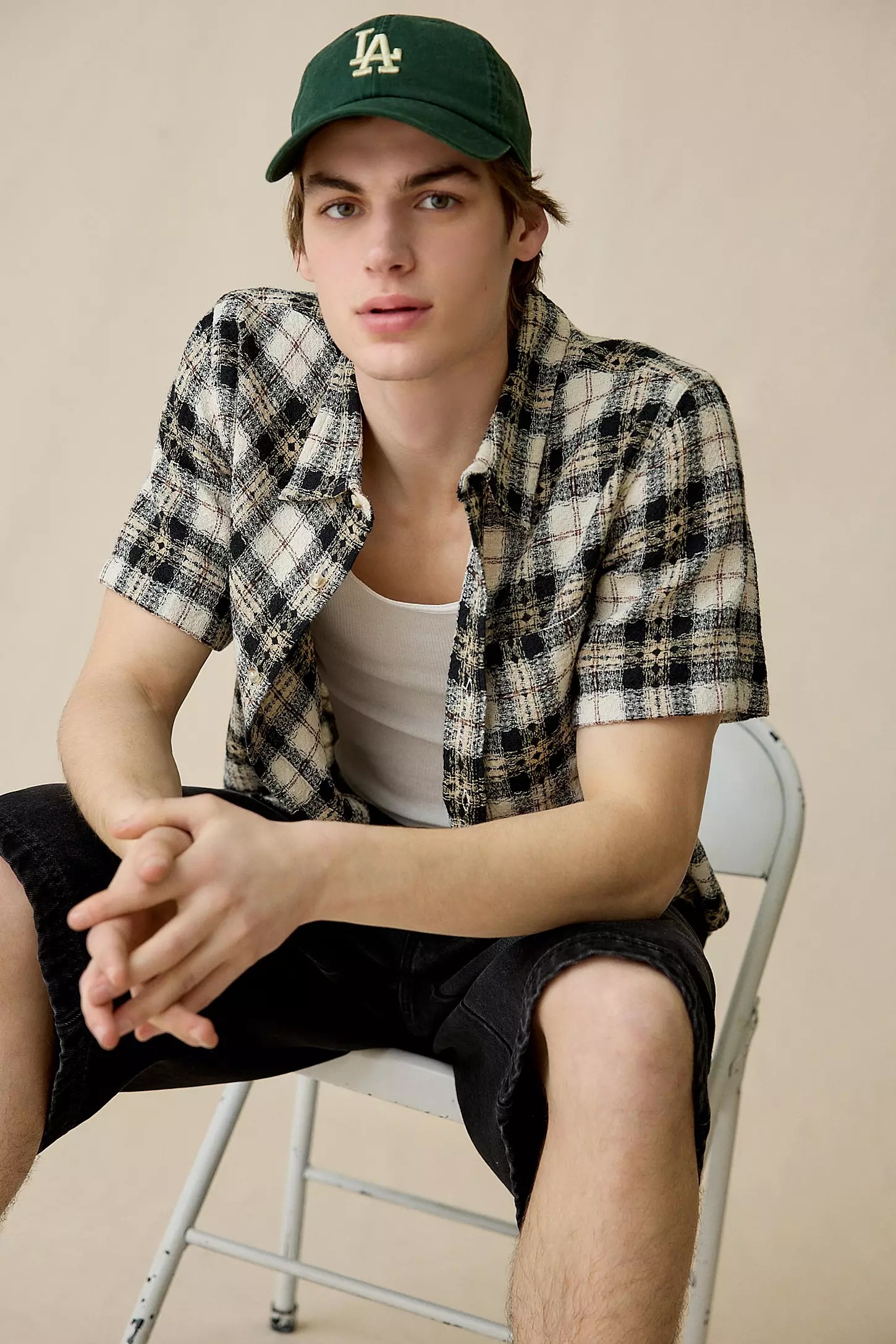 customized Men’s Black and White Textured Plaid Short Sleeve Overshirt