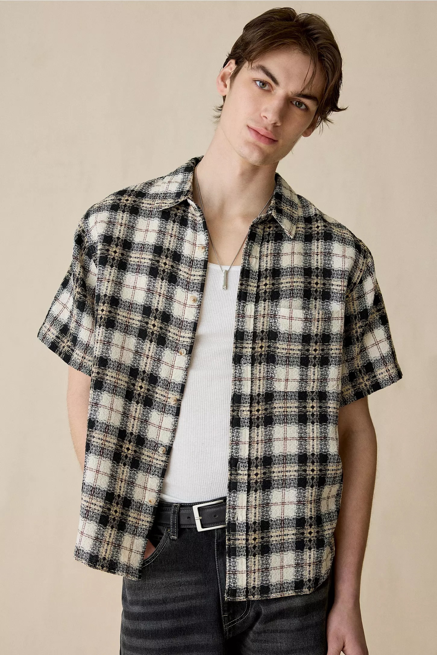 customized Men’s Black and White Textured Plaid Short Sleeve Overshirt
